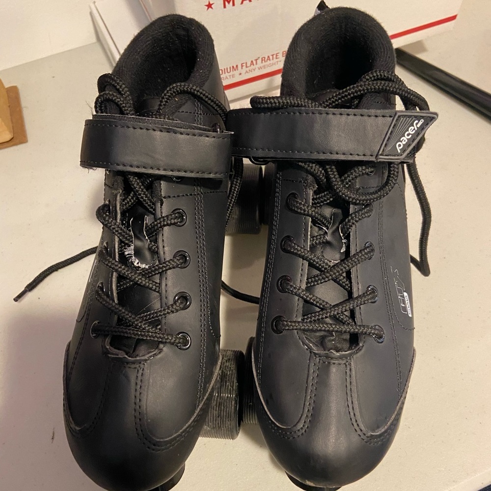 Pacer GTX 500 skates